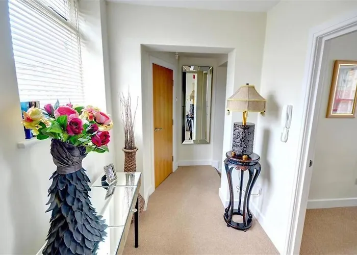 Osprey - Modern In Fab Location - Sleeps Up To 5!